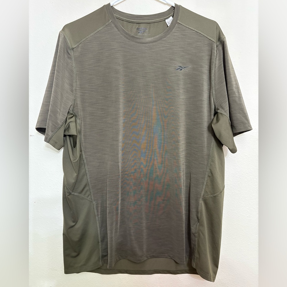 Reebok Men's Olive Green Performance Shirt